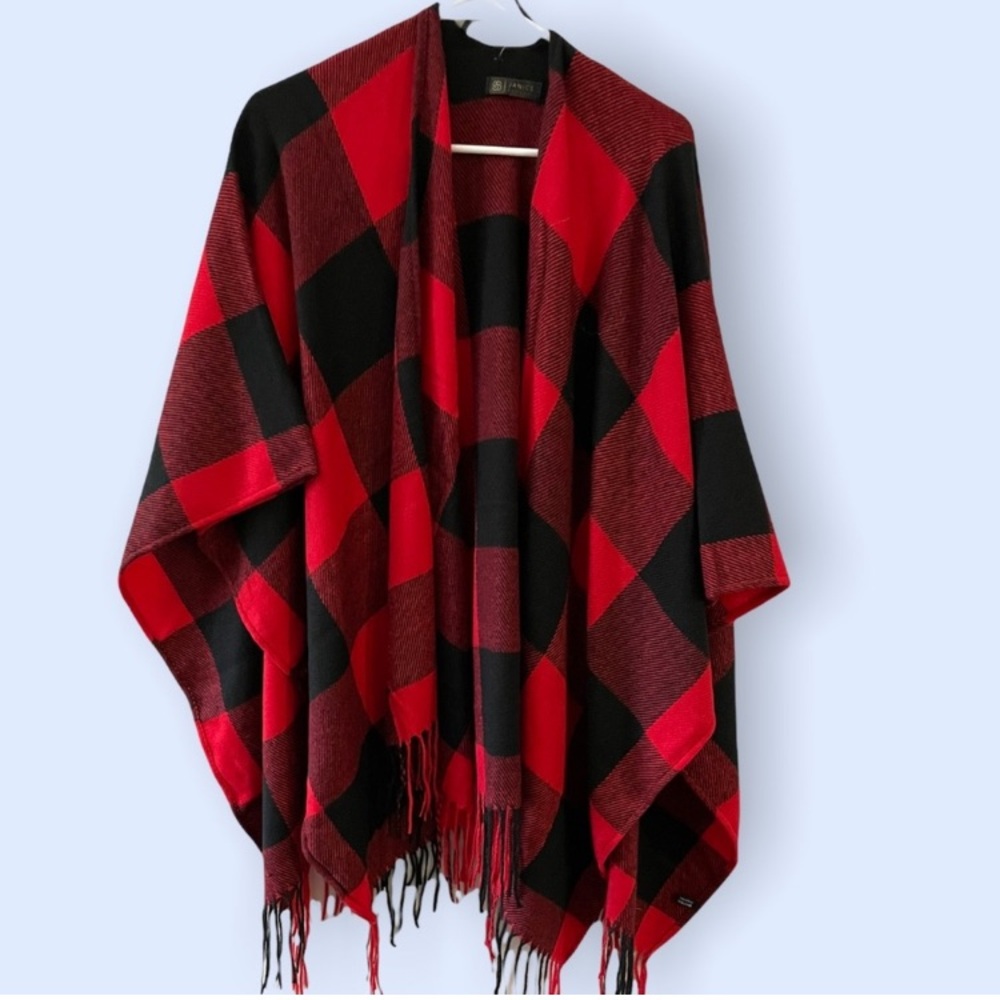 HP Brand NWT- Red & Black Buffalo Check Plaid Shawl w/ Fringe-One Size Fits Most